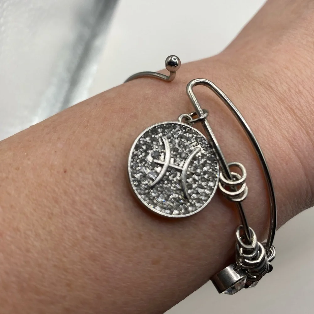 Pisces bracelet - Picture 5 of 5